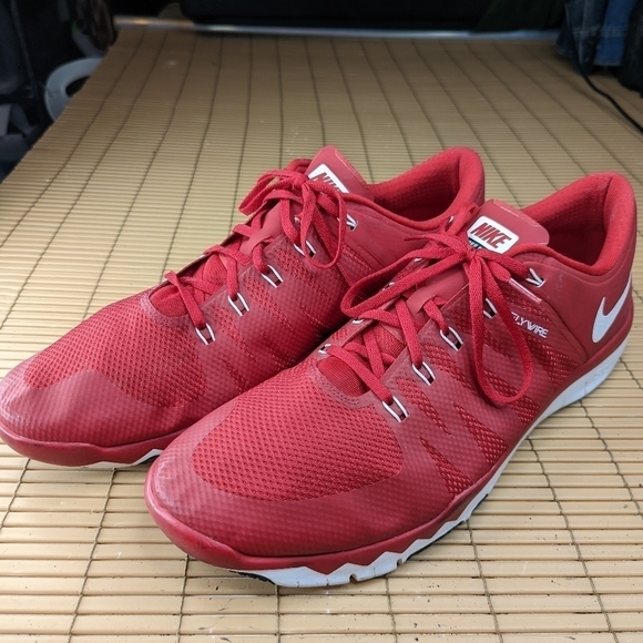 Nike Free 5.0 TR Athletic Running FLYWIRE Size 18 Shoe Men  723987-610 Red - Picture 1 of 11